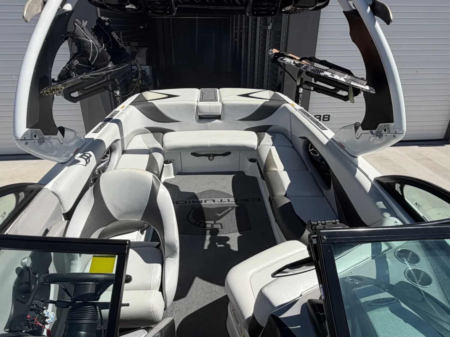 2015 Centurion Enzo FS33 PCM ZR450 Downfire Audio Loaded Excellent Condition