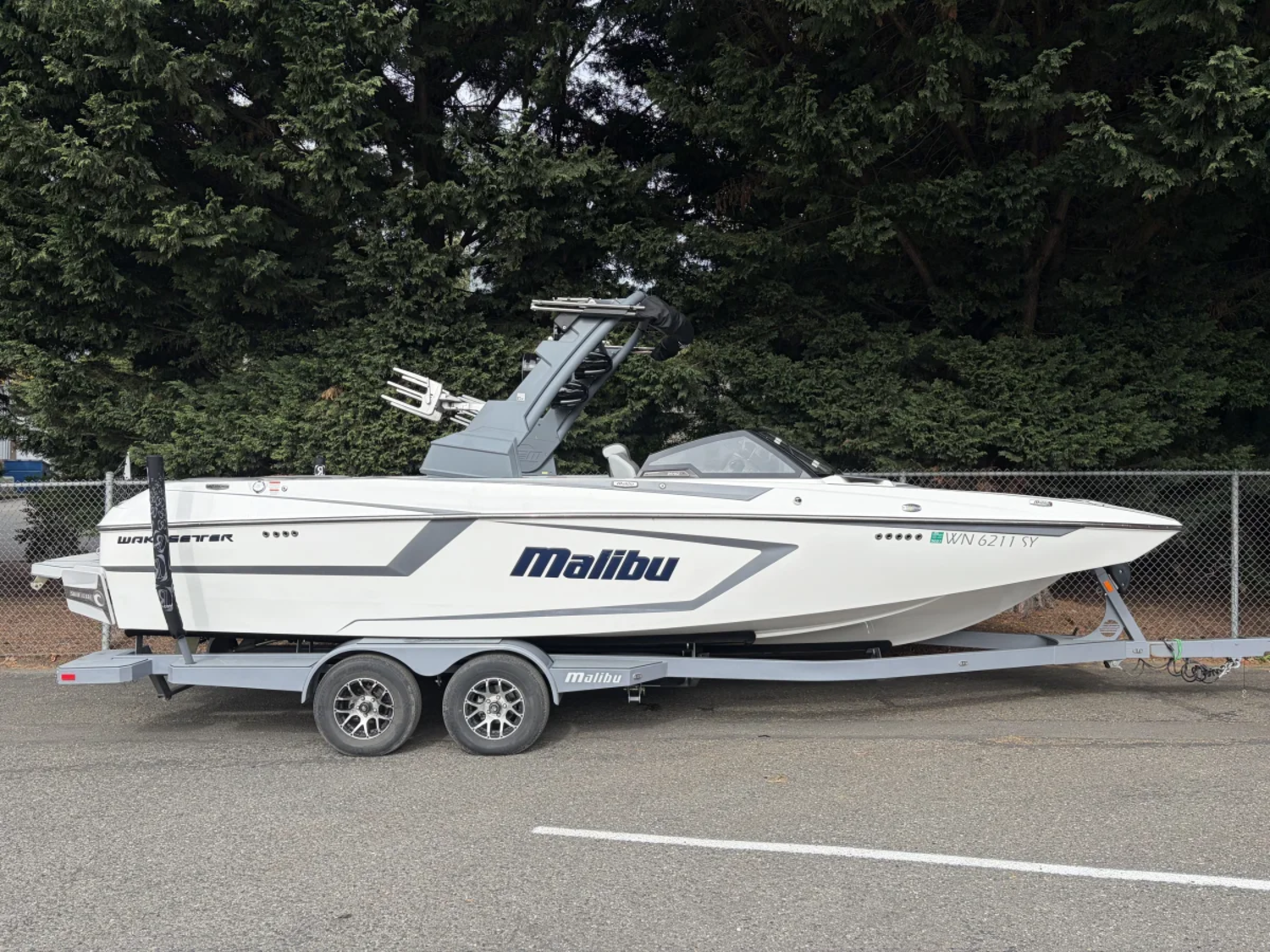 2021 Malibu 24 MXZ