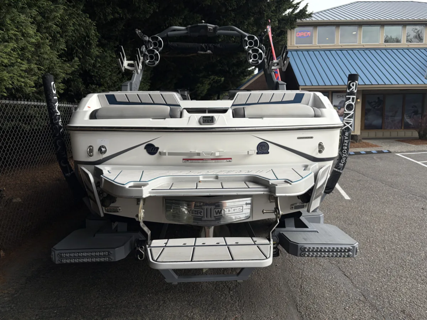 2021 Malibu 24 MXZ