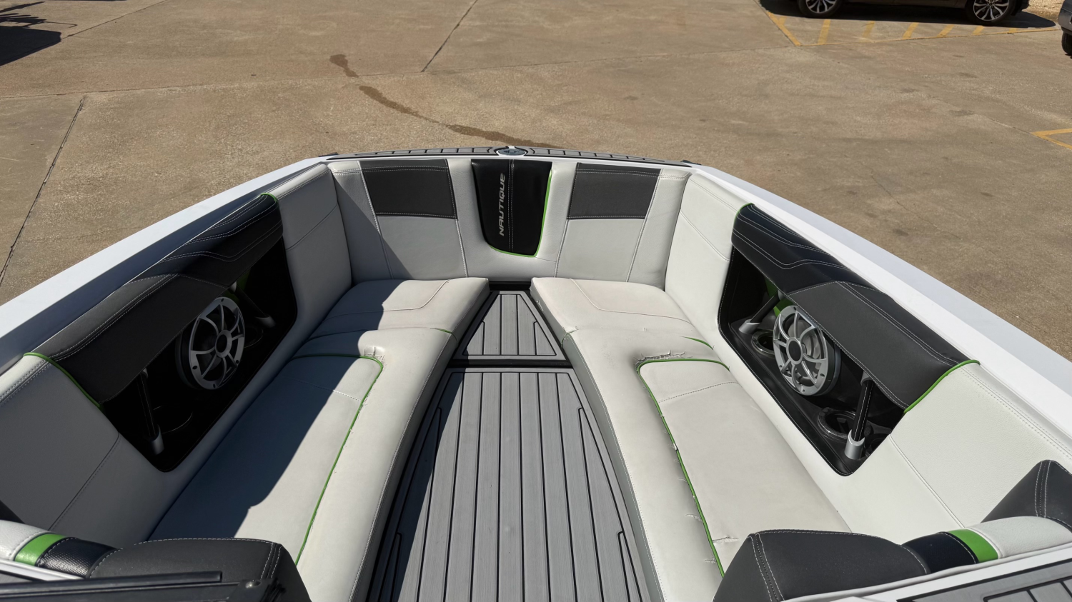 2015 Nautique G25