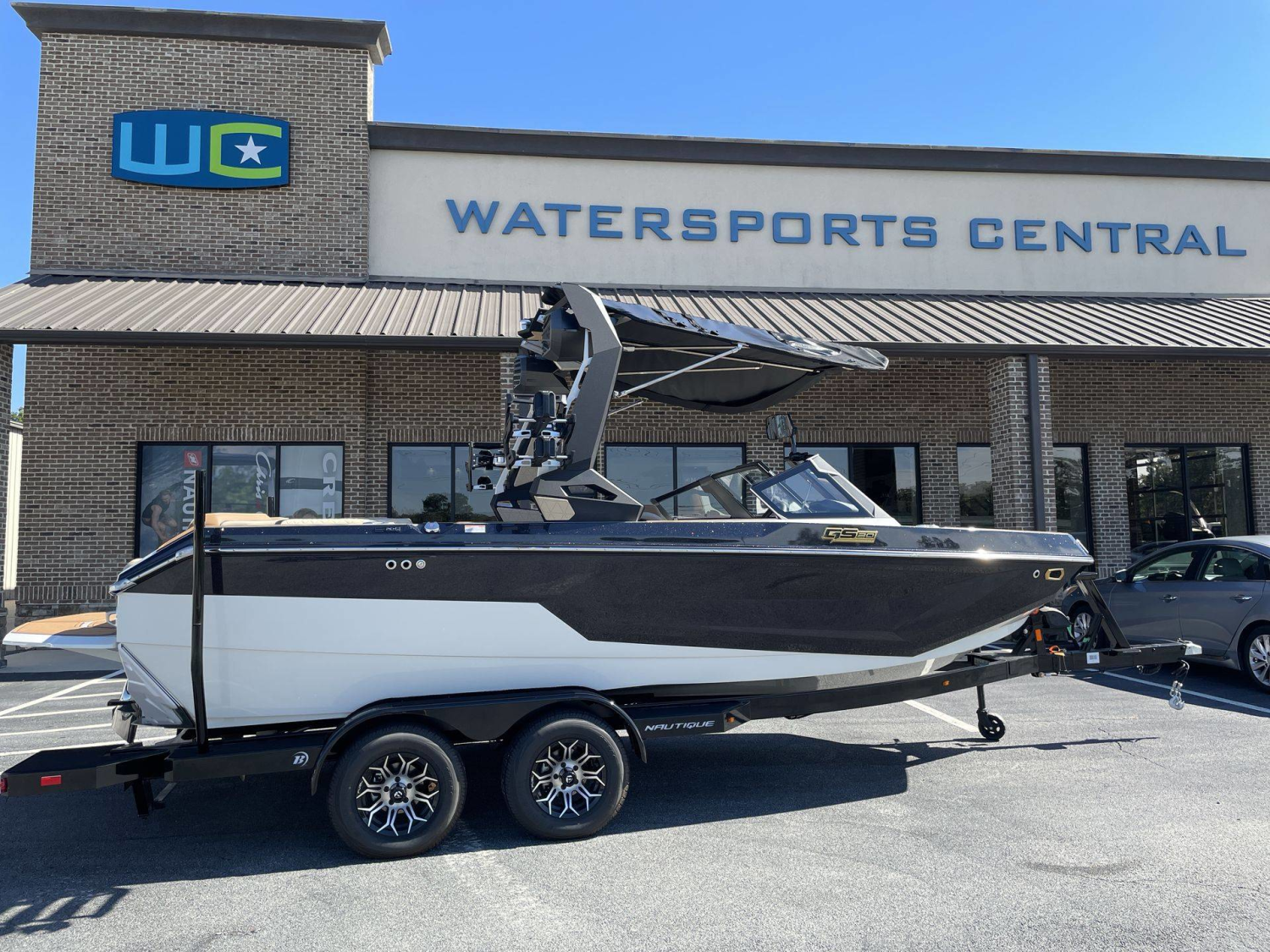 2027 Nautique GS20