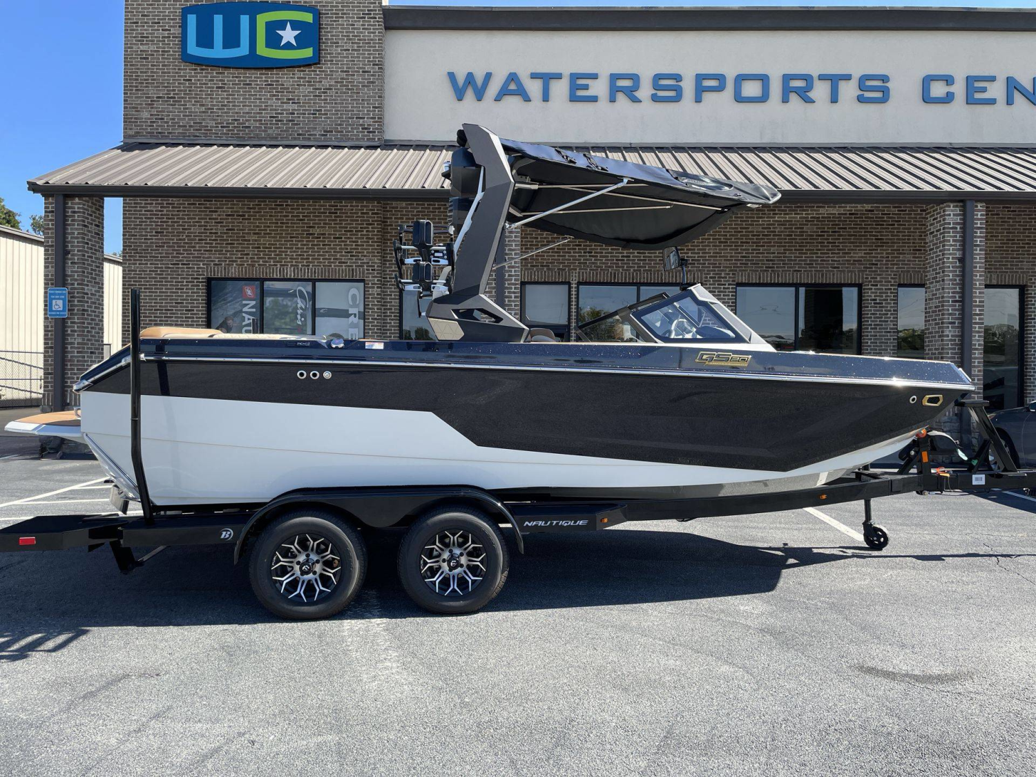 2027 Nautique GS20
