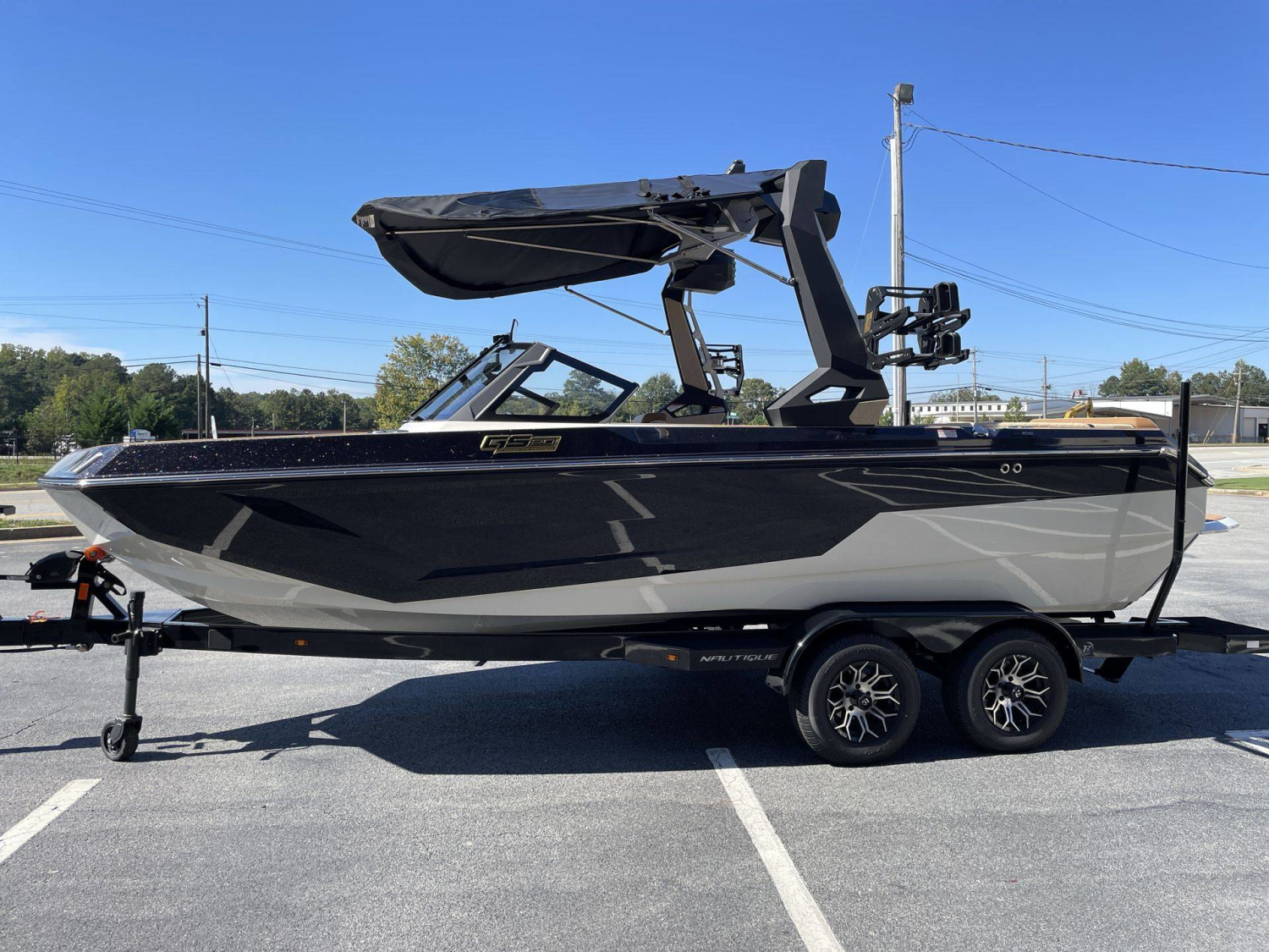 2027 Nautique GS20