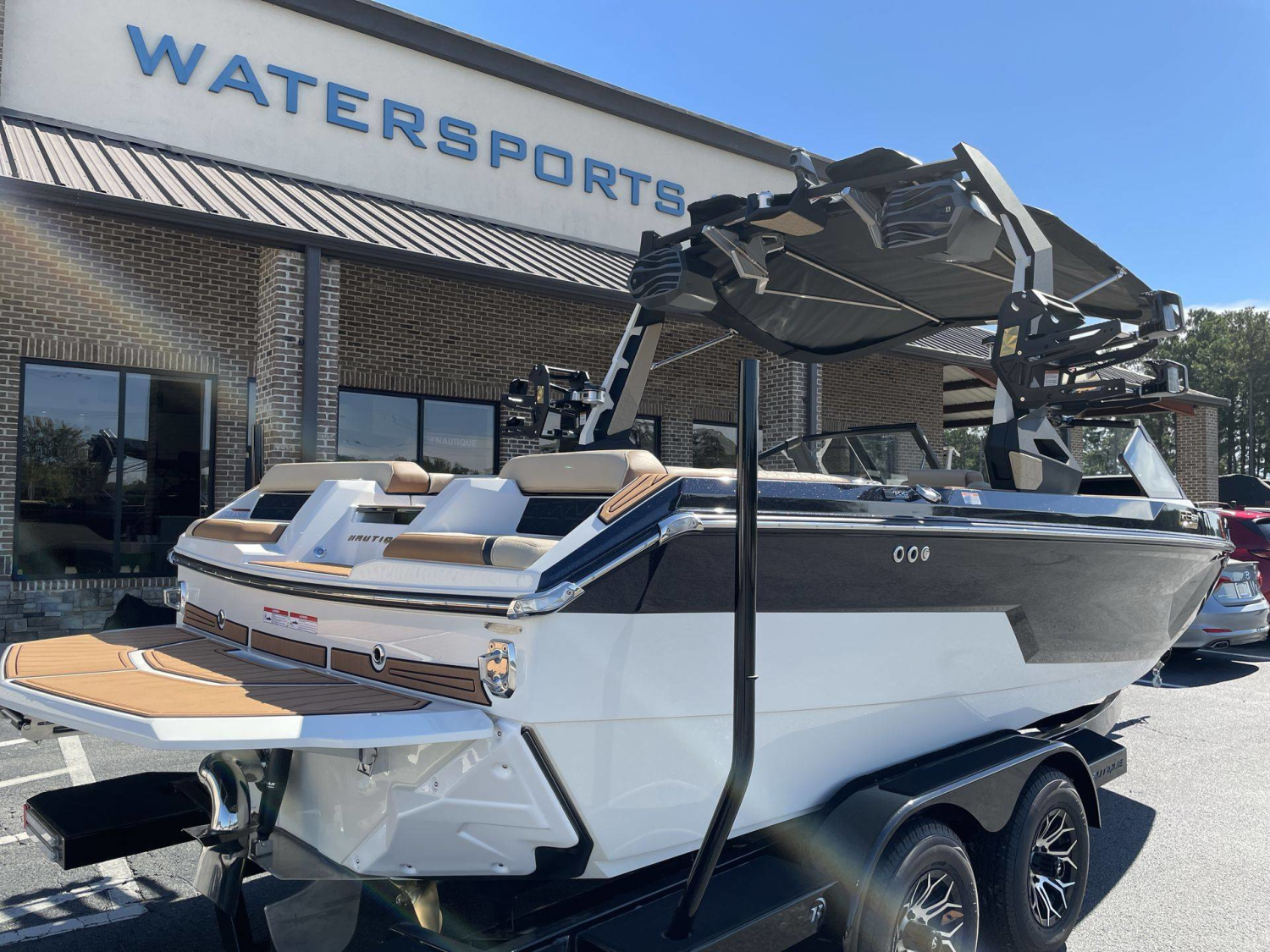 2027 Nautique GS20