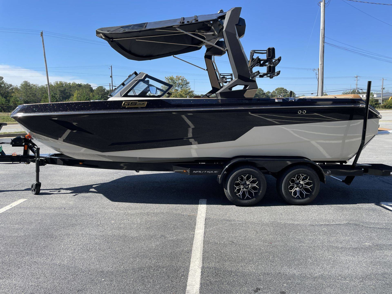 2027 Nautique GS20
