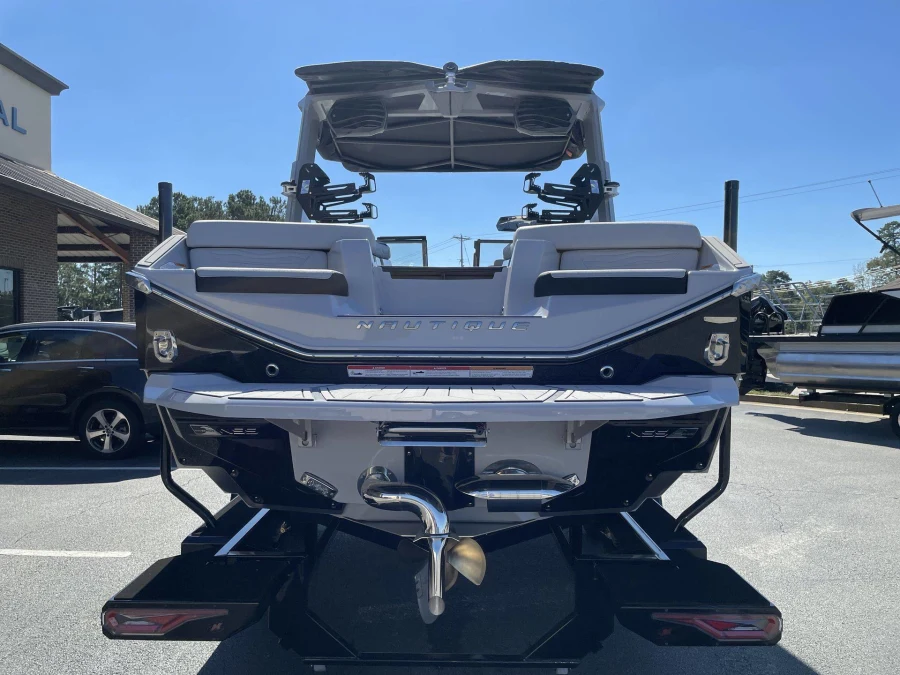 2027-nautique-g23-147362-image15