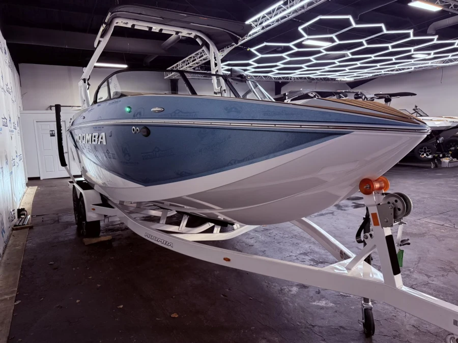 2027-moomba-craz-147367-image7