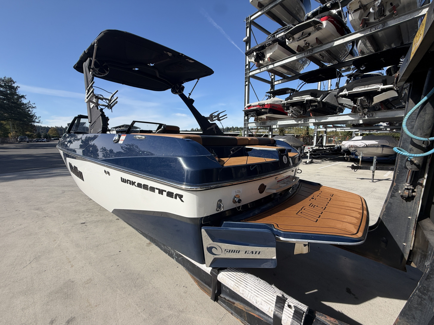 2021 Malibu 21 MLX