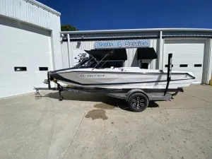 2027-nautique-ski-nautique-147372-image1