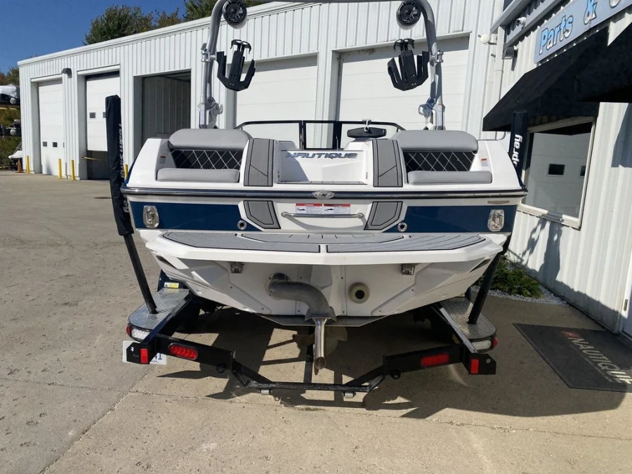 2022-nautique-gs22-147373-image3