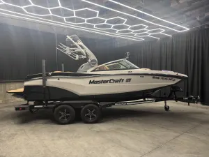 2021-mastercraft-xt20-147389-image1
