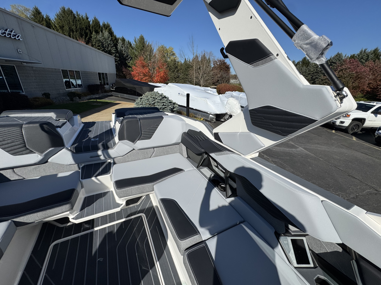 2027 MasterCraft X22