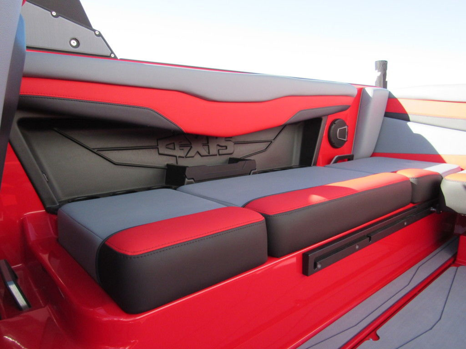 2024 Axis Wake Research T235