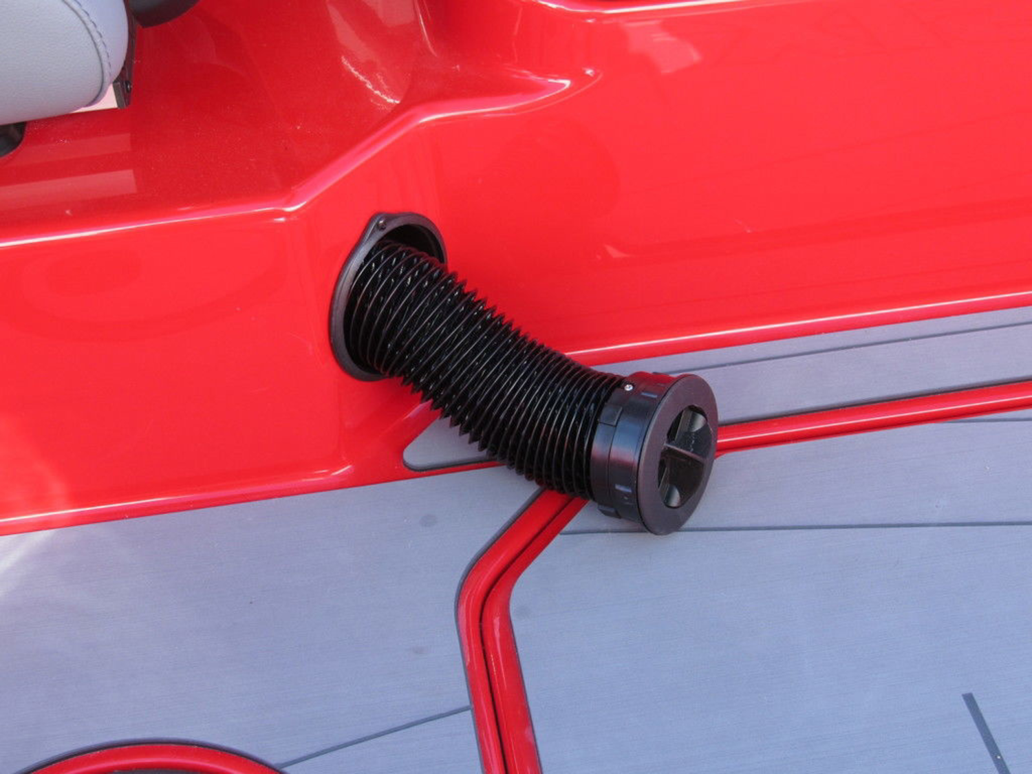 2024 Axis Wake Research T235