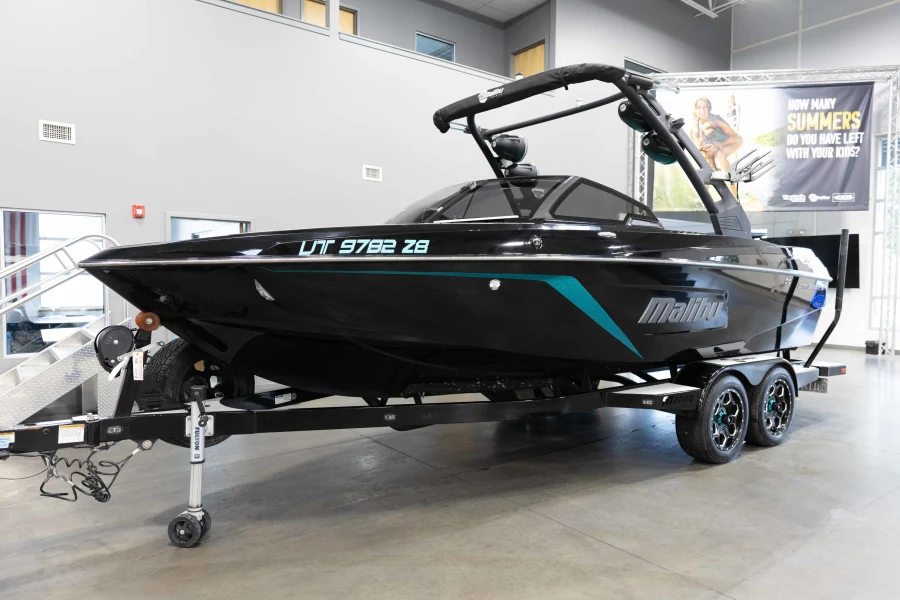 2020-malibu-wakesetter-22-lsv-147398-image2