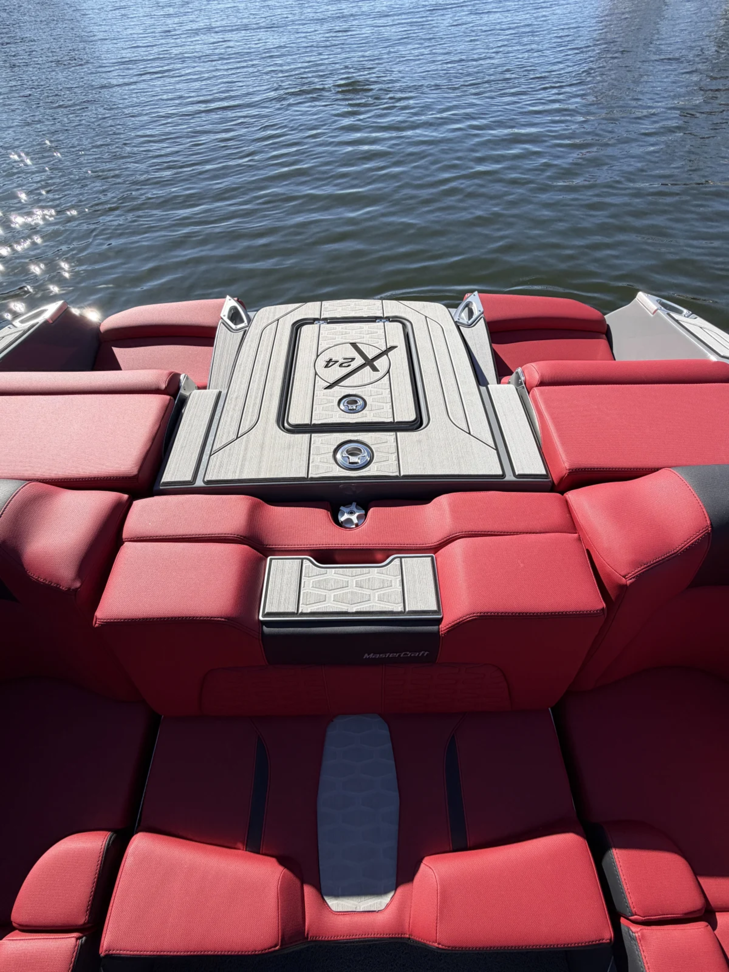 2025 Mastercraft X24