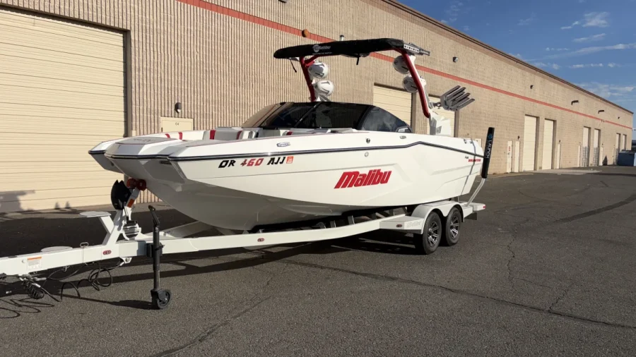 2024-malibu--wakesetter-23-mxz-147407-image12.webp