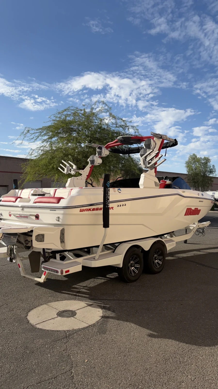 2024-malibu--wakesetter-23-mxz-147407-image7.webp