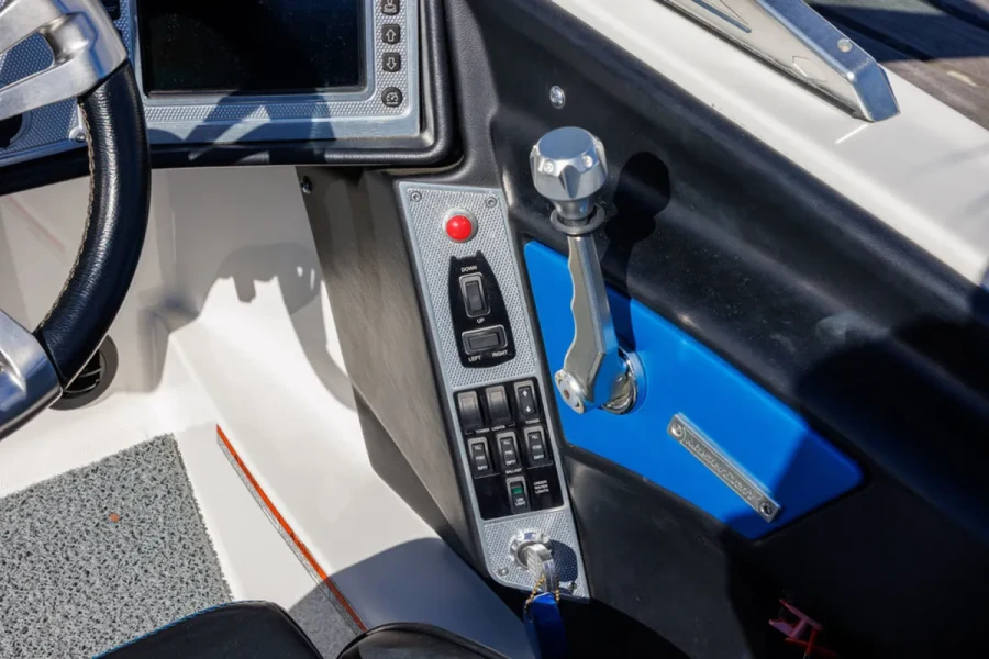 2016-mastercraft-x23-147421-image13.webp
