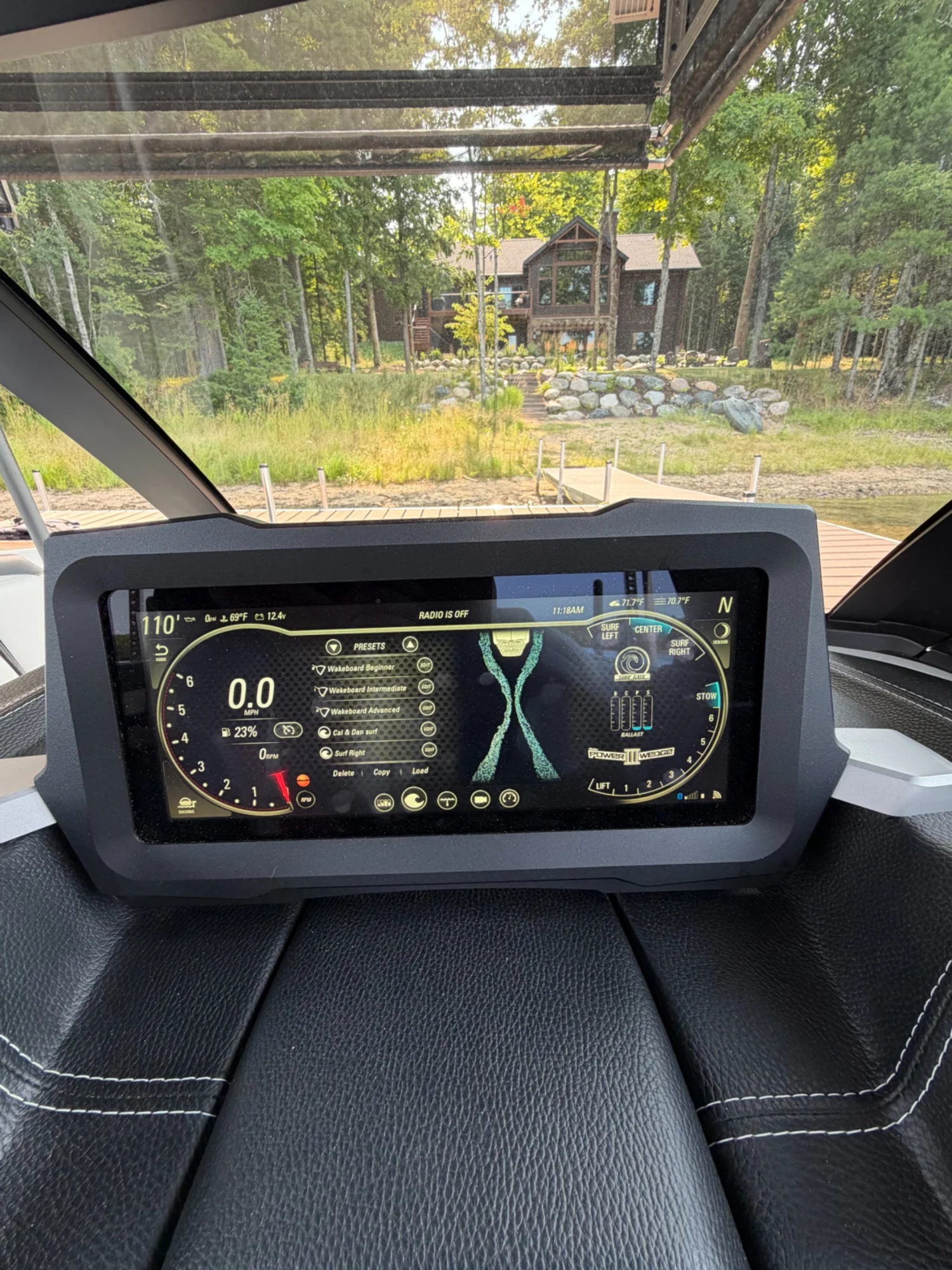 2022 Malibu Wakesetter 20 VTX