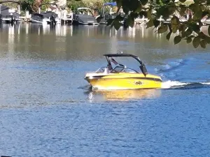 2006-malibu-wakesetter-vlx-147429-image8.webp