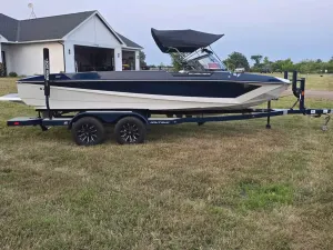 2025-nautique-ski-nautique-147435-image3.webp