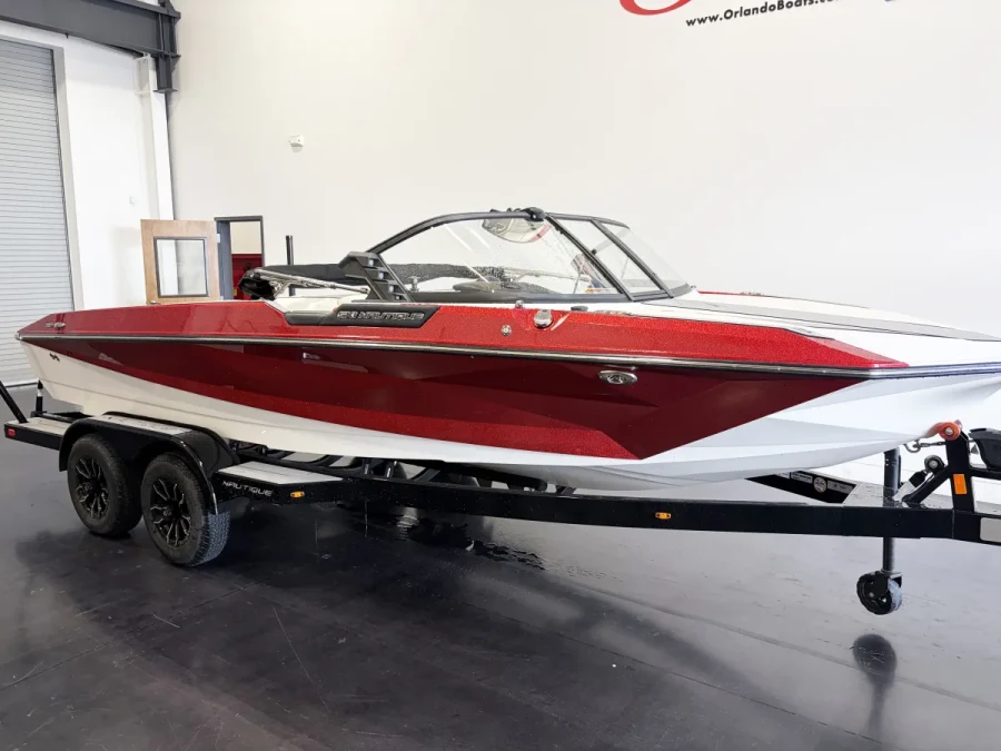 2019-nautique-ski-nautique-147346-image1.webp