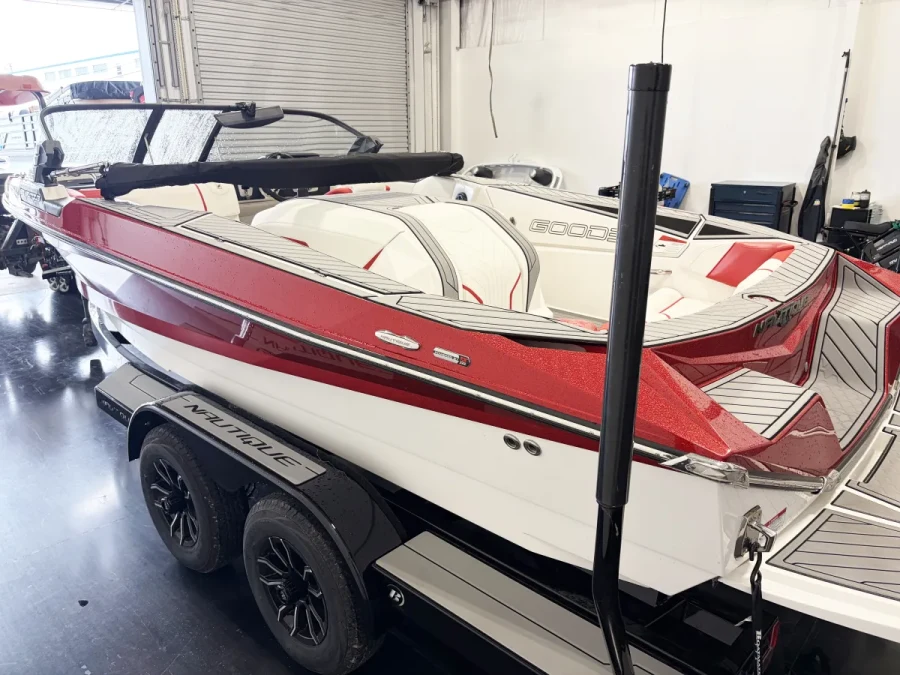 2019-nautique-ski-nautique-147346-image4.webp
