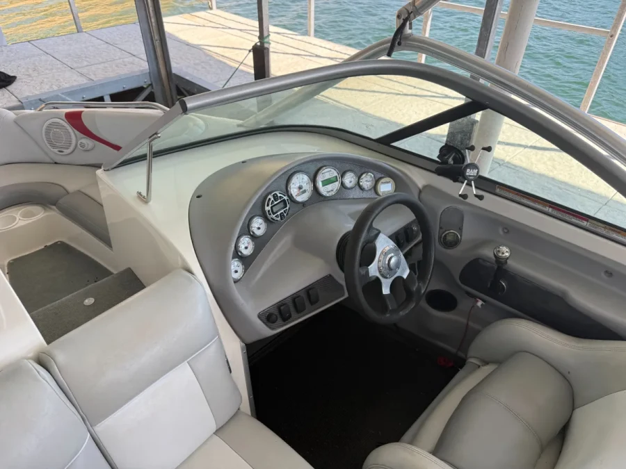 2003-mastercraft-prostar-197-147443-image5.webp