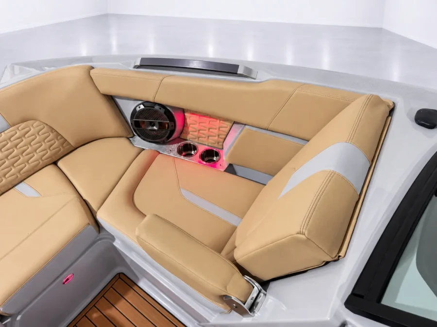 2022-mastercraft-x22-147450-image14.webp