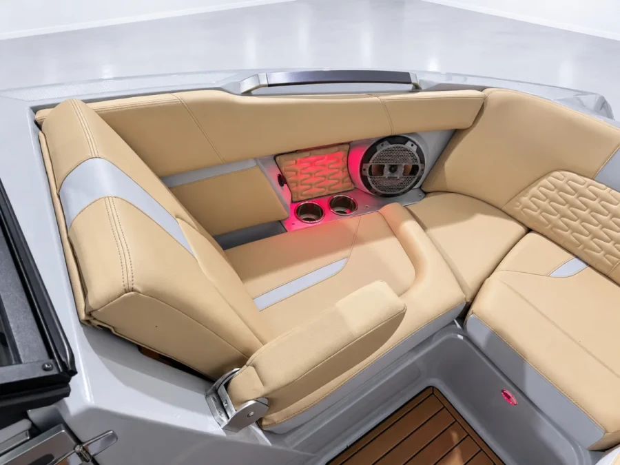 2022-mastercraft-x22-147450-image15.webp