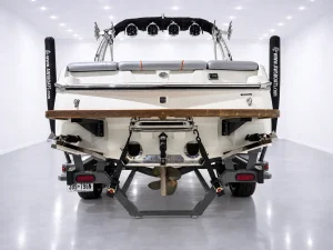 2016-mastercraft-nxt22-147456-image1.webp