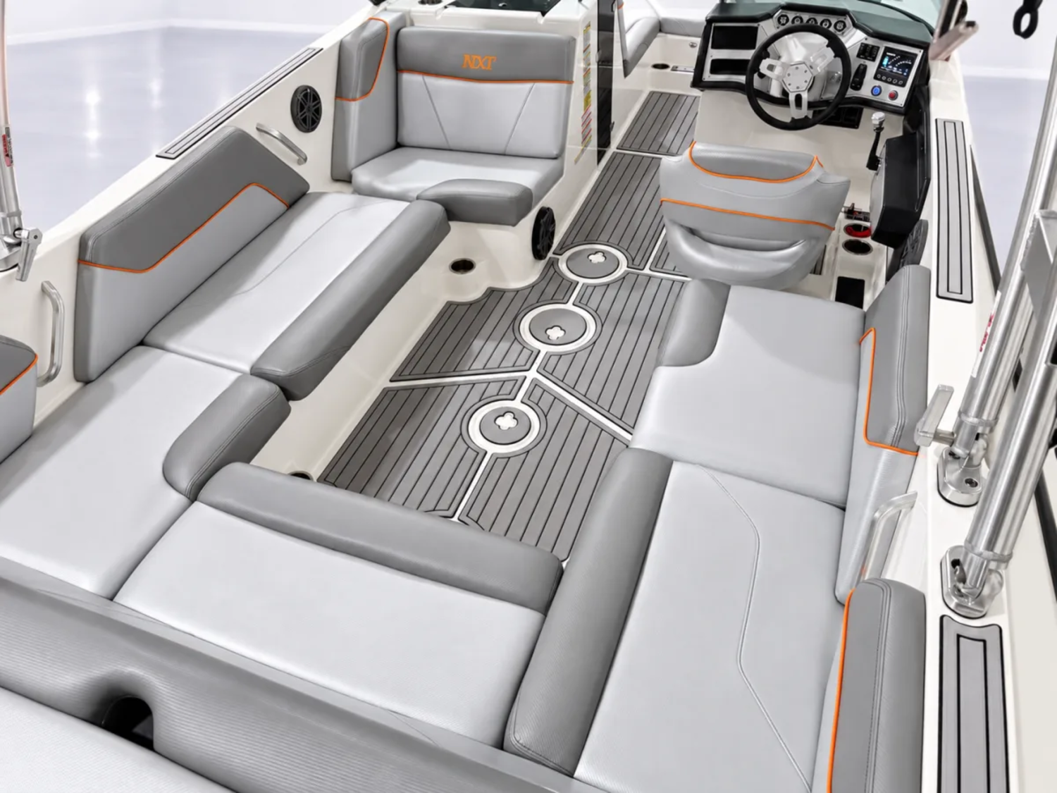 2016 Mastercraft NXT22