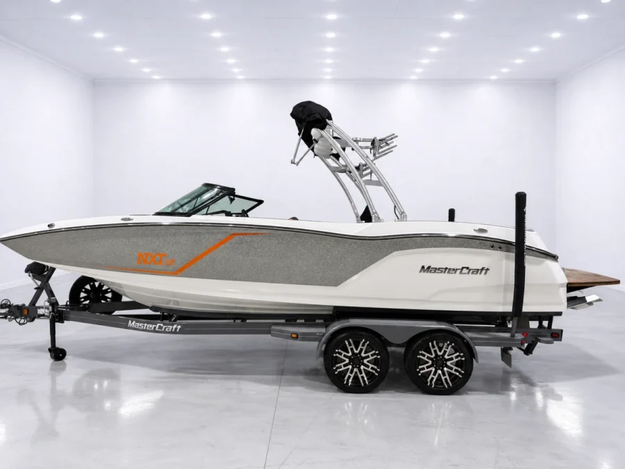 2016-mastercraft-nxt22-147456-image3.webp