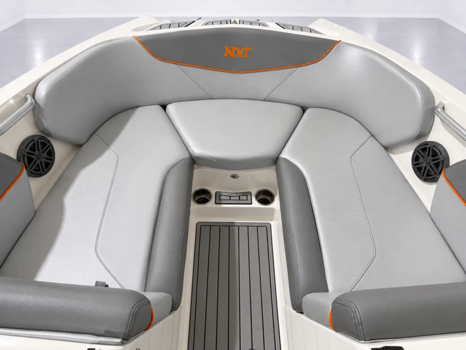 2016 Mastercraft NXT22
