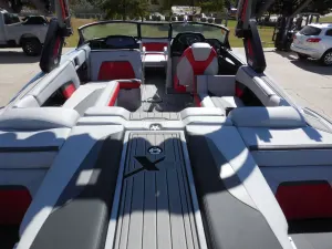 2023-mastercraft-x-star-147457-image10.webp