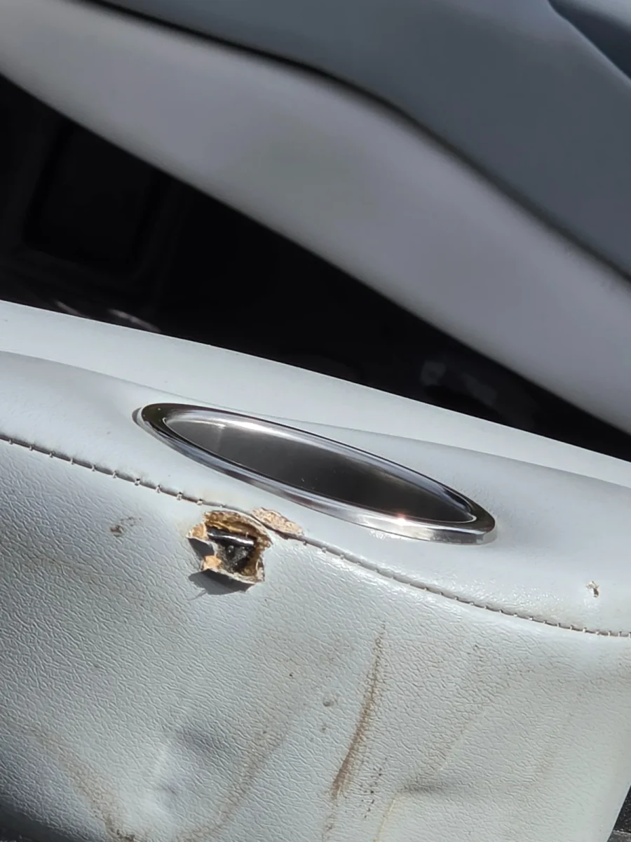 2019-axis-a24-147461-image22.webp