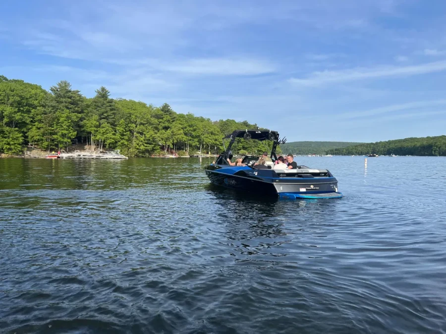 2019-axis-a24-147461-image4.webp