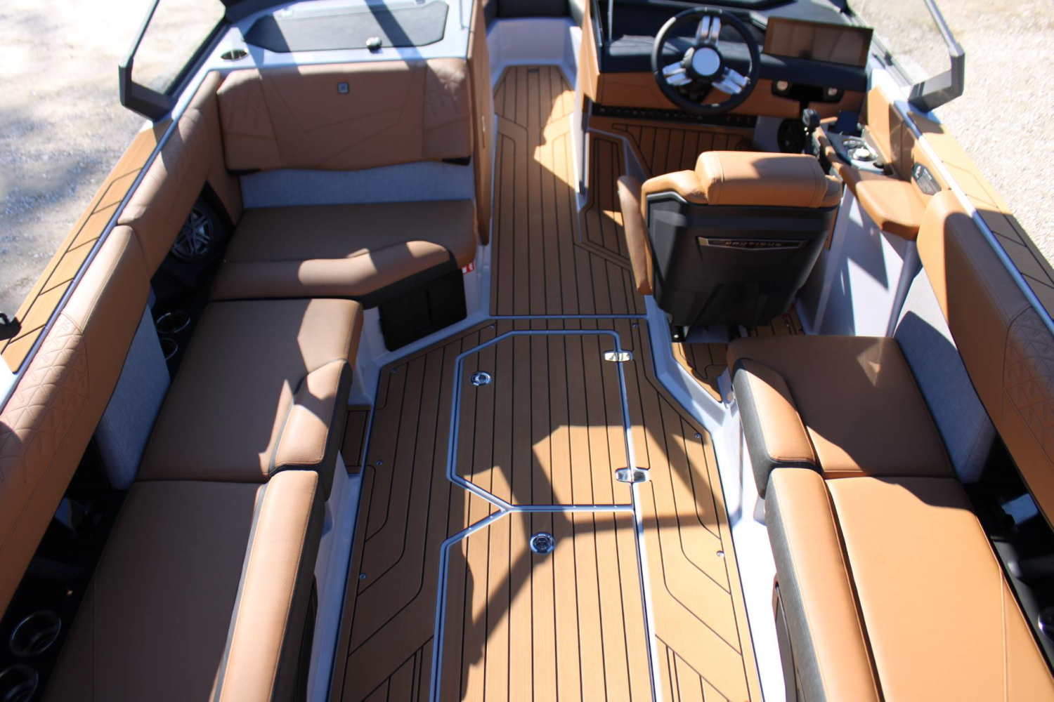 2027 Nautique S23