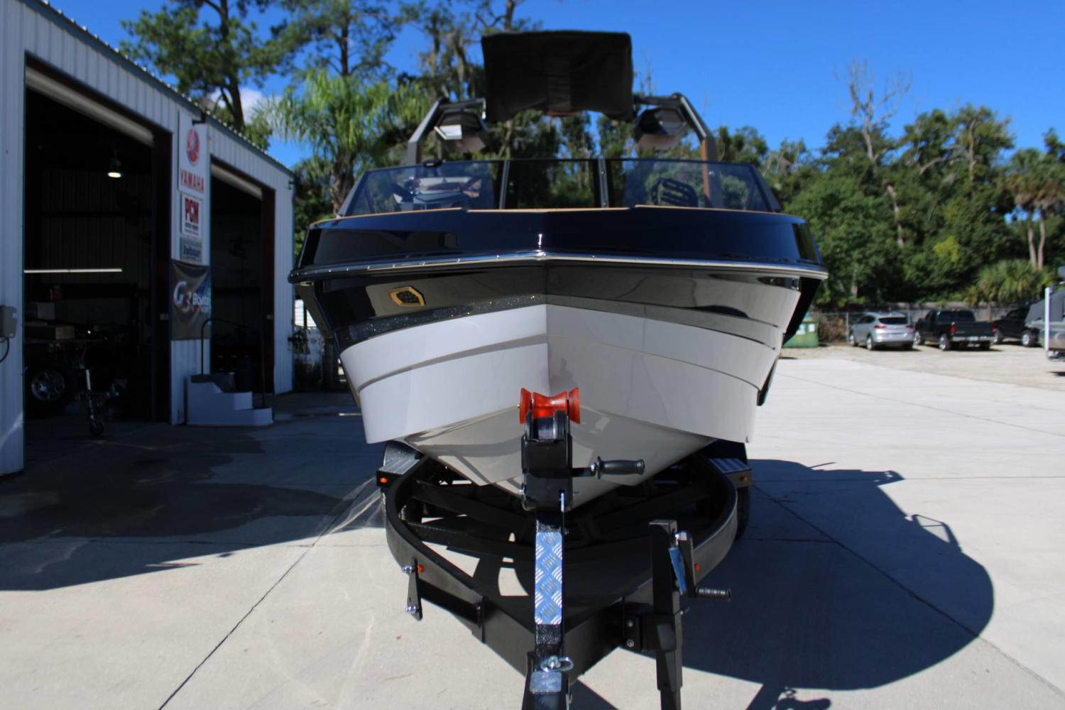 2027 Nautique S23