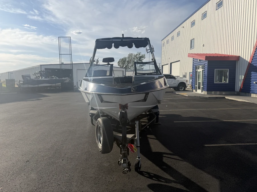 2019-axis-t23-147483-image4