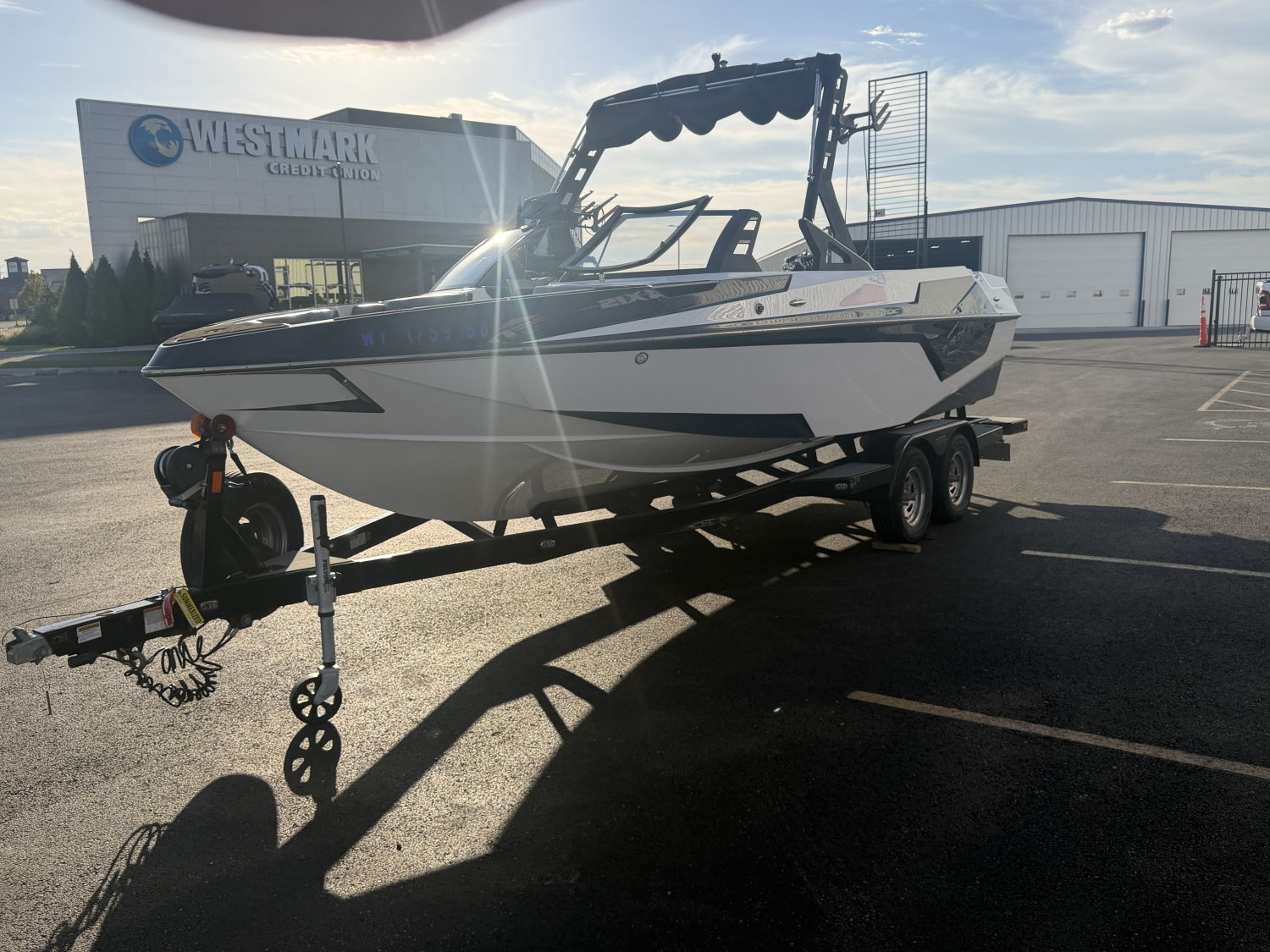 2019 Axis Boats T23