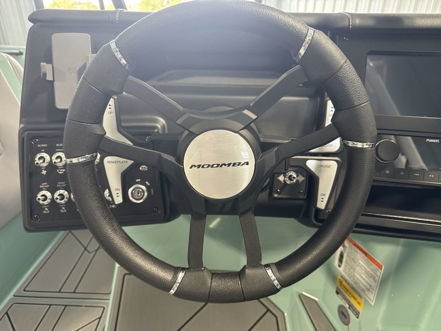 2027 MOOMBA Max
