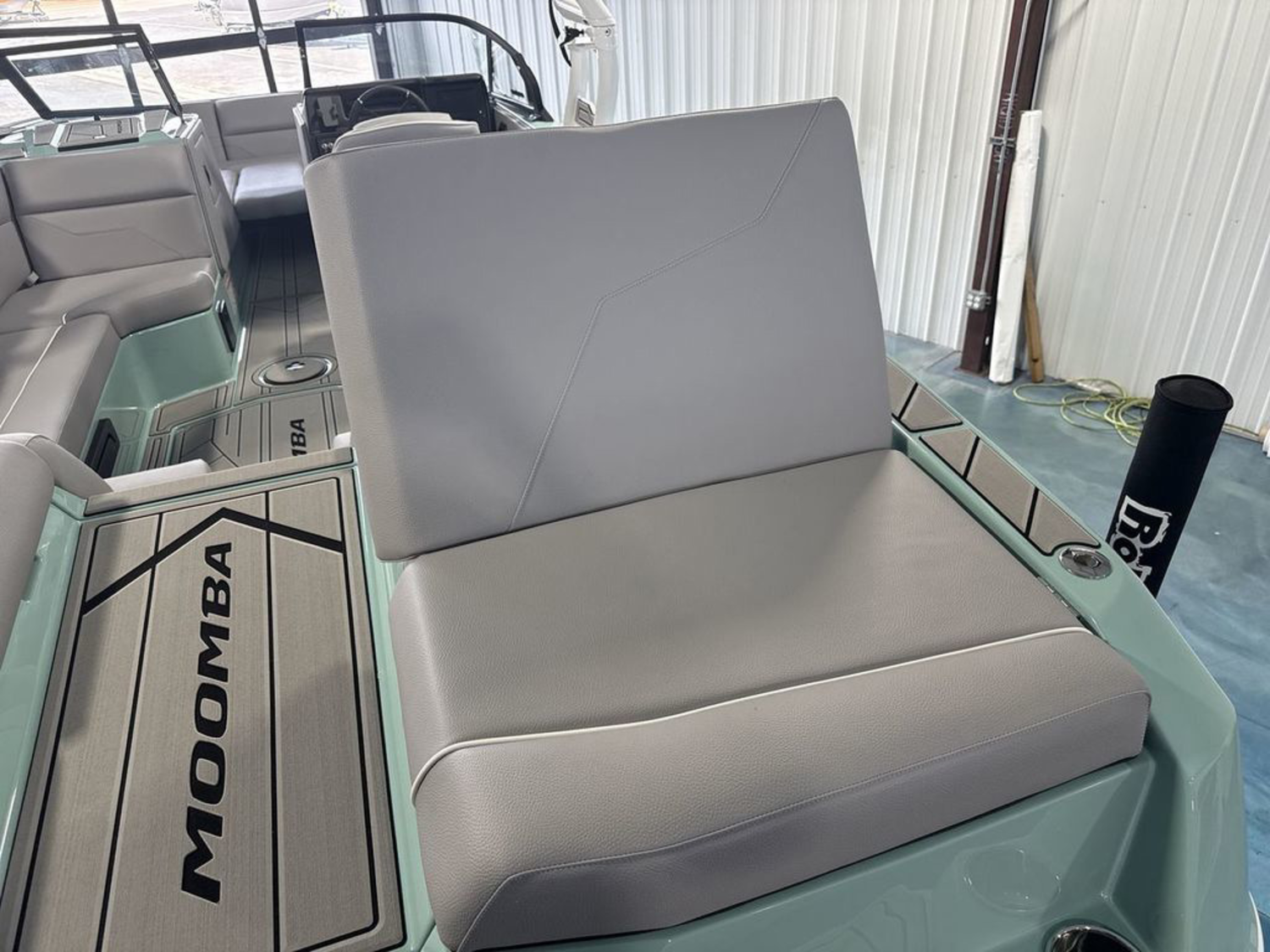 2027 MOOMBA Max