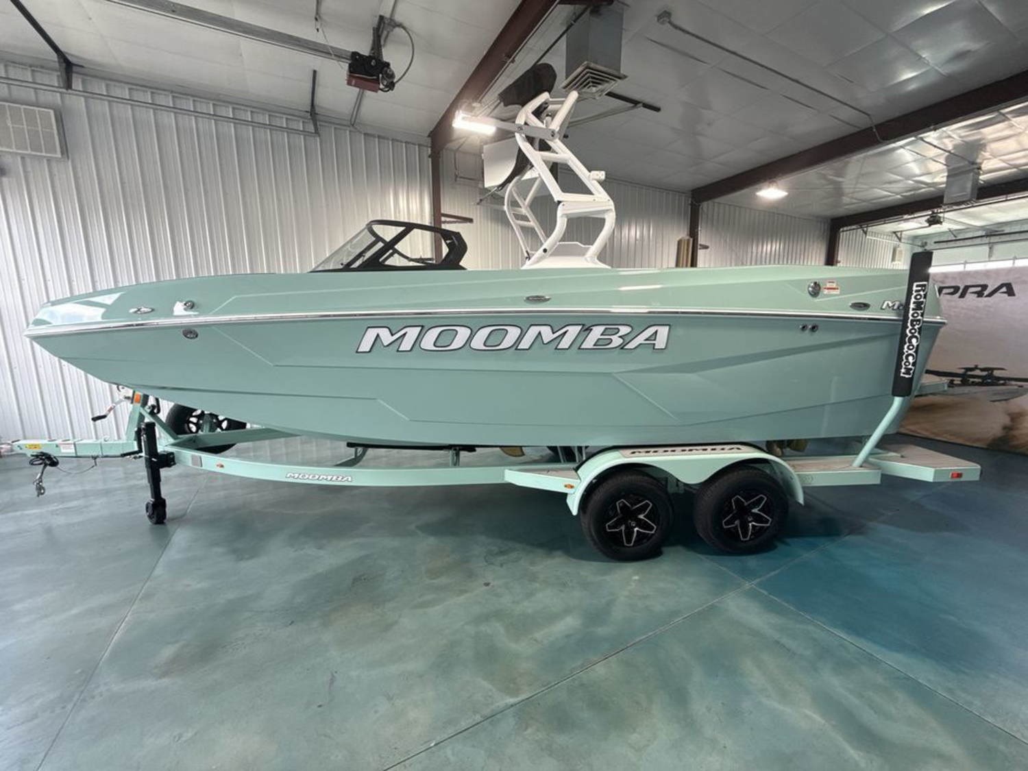 2027 MOOMBA Max