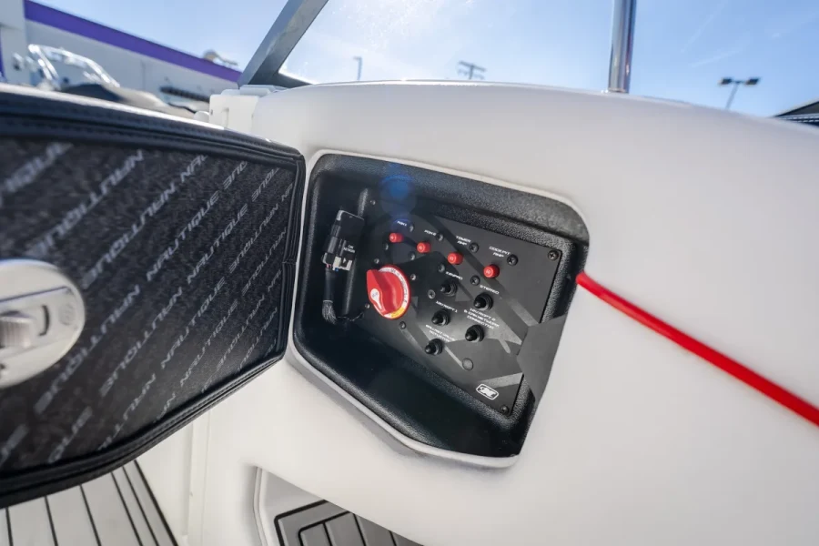 2016-nautique-g23-147512-image16.webp
