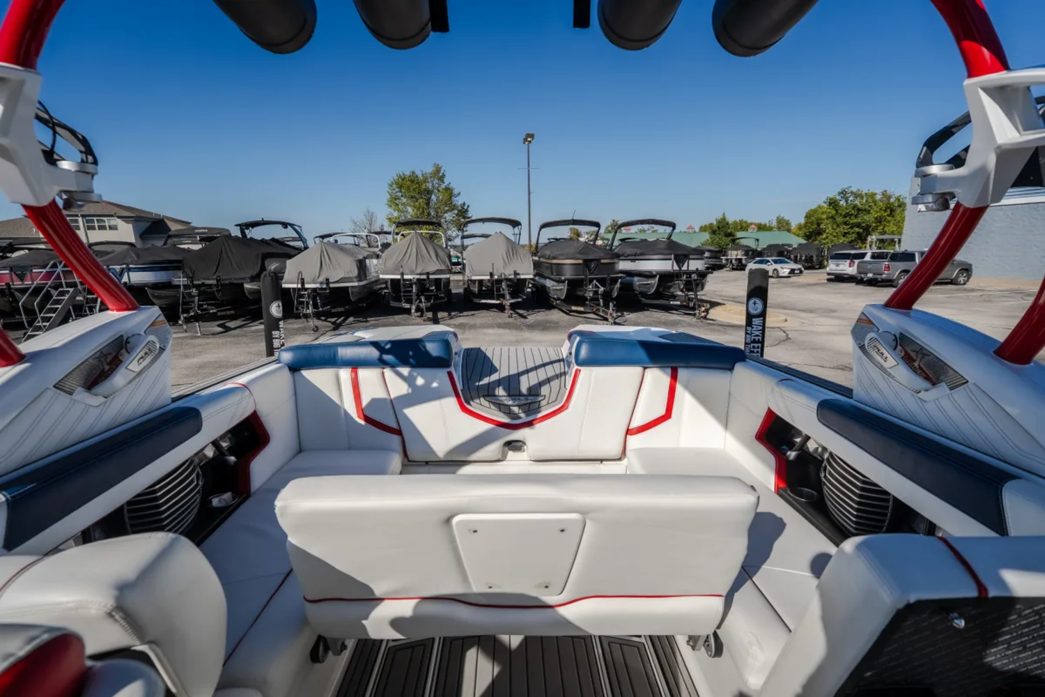 2016 Nautique G23