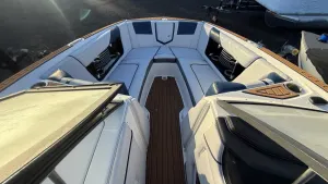 2017-nautique-g23-147513-image7.webp