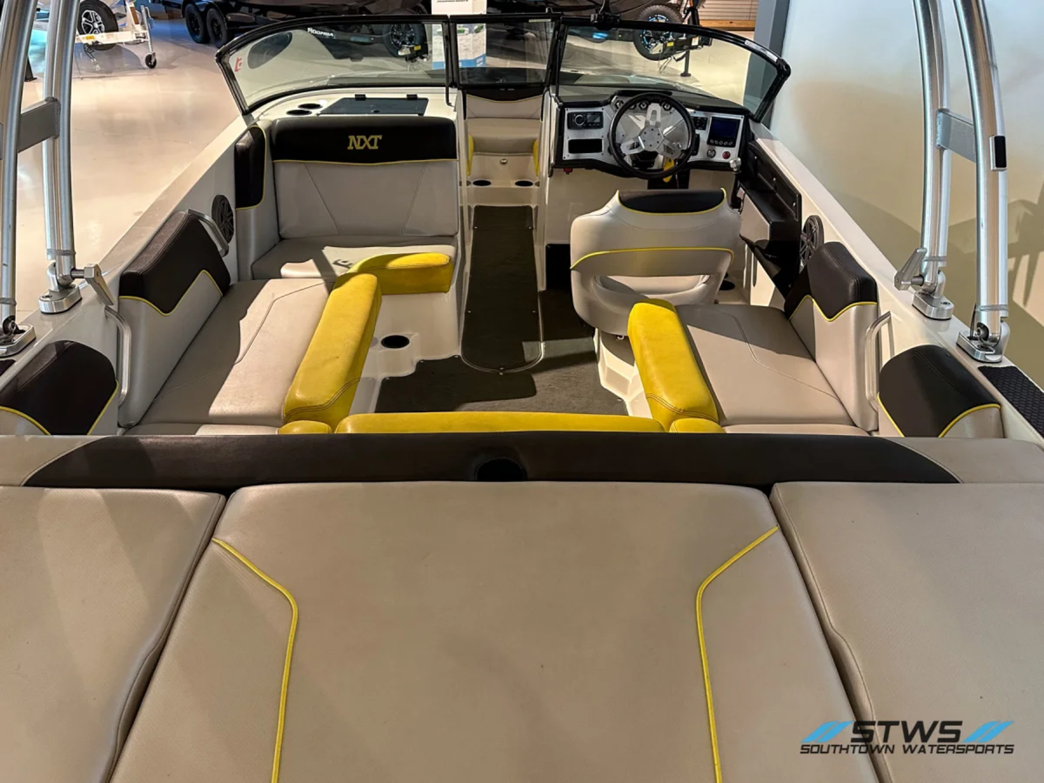 2015 MASTERCRAFT NXT 20