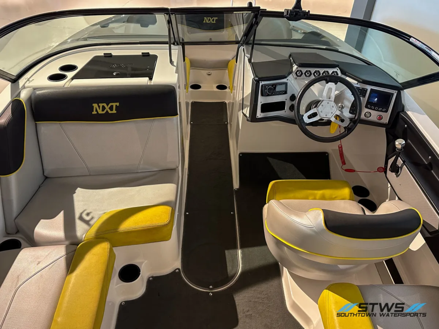 2015 MASTERCRAFT NXT 20